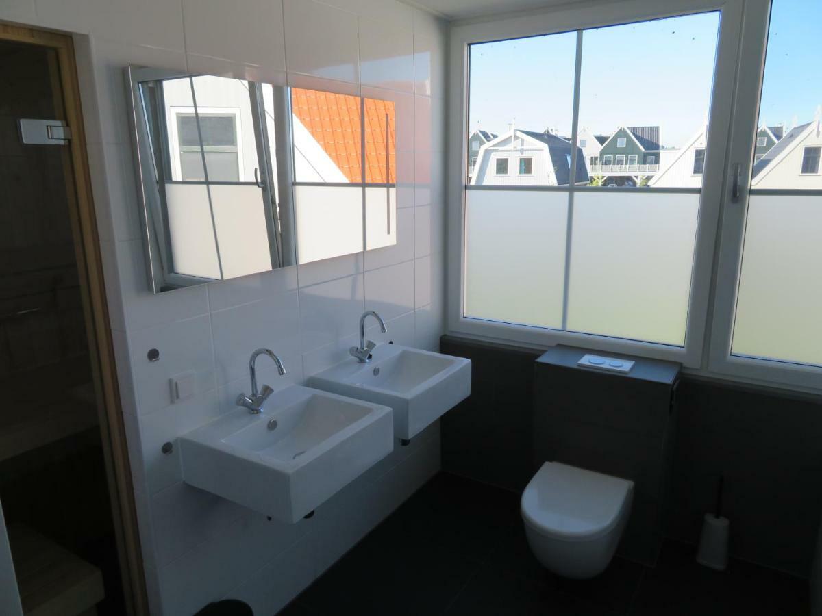 אאוטדם Luxurious Water Villa מראה חיצוני תמונה